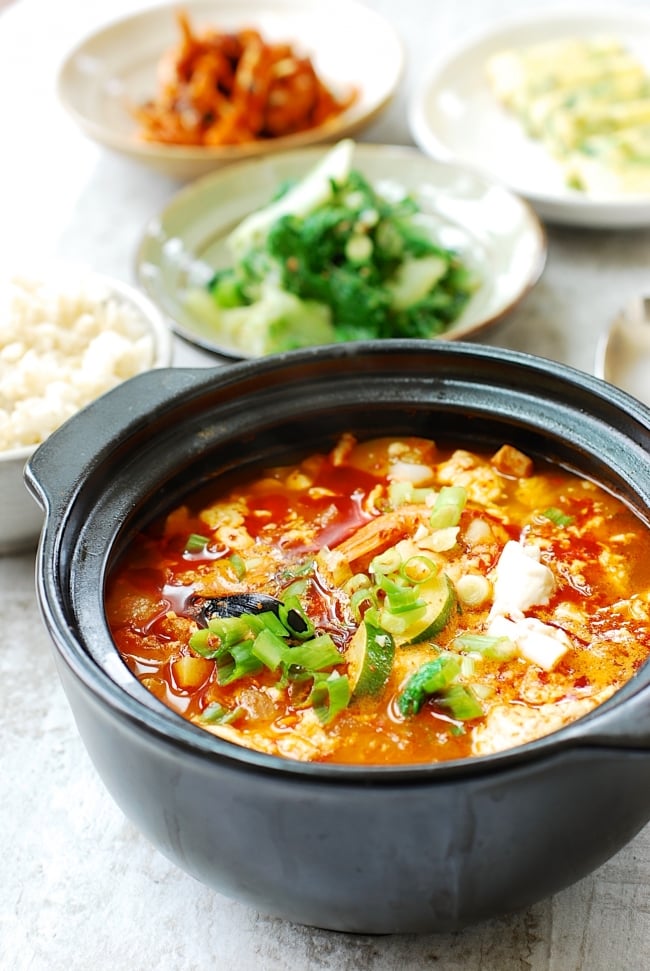Korean stew made with soft tofu