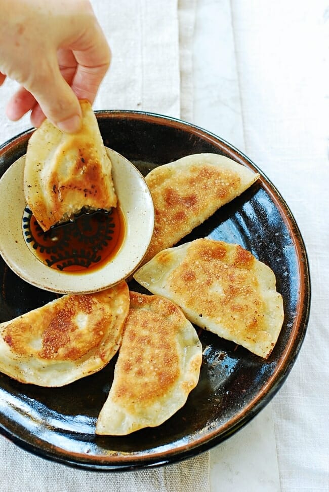 Mandu (Korean Dumplings) - Korean Bapsang