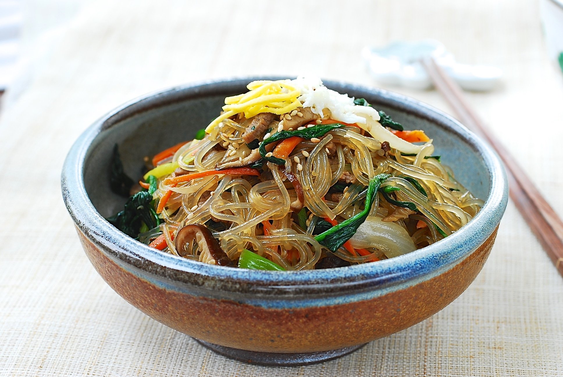 Japchae (Stir-fried Glass Noodles) Recipe - Korean Bapsang