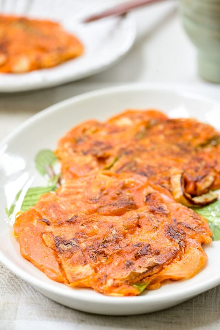 DSC1008 2 e1644441563975 - Kimchijeon (Kimchi Pancake)