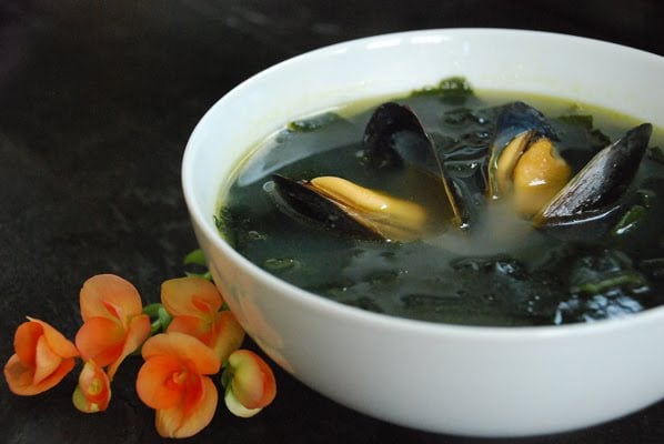 Miyeok Guk (Korean Seaweed Soup) - Korean Bapsang