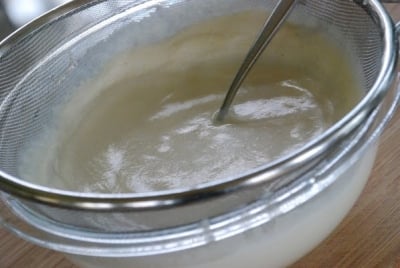 kongguksu5 e1548354582613 - Kongguksu (Chilled Soy Milk Noodle Soup)