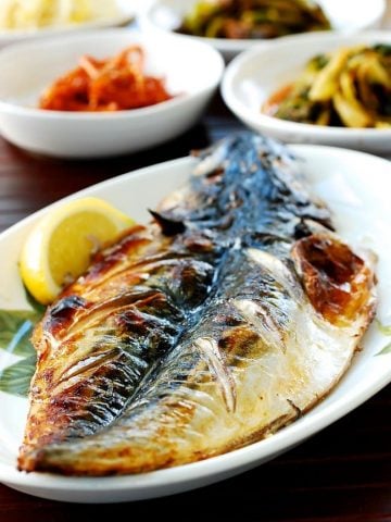 Godeungeo gui (grilled mackerel)
