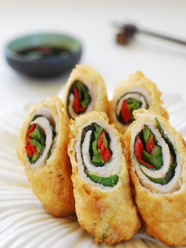 DeepFried Pork Rolls (Dwaegi Gogi Mari Twiguim) Korean Bapsang