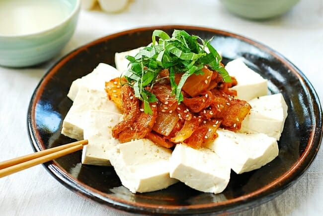 Dubu Kimchi (Tofu with Stir-fried Kimchi and Pork) - Korean Bapsang