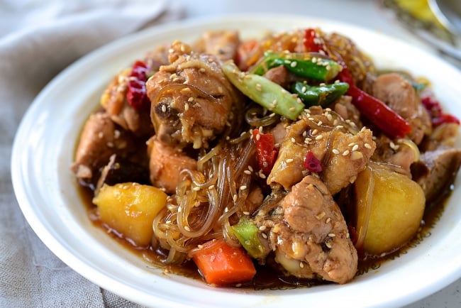 Korean Braised Chicken in Spicy Soy Sauces