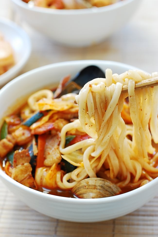 DSC 0121 e1539058384851 - Jjamppong (Spicy Seafood Noodle Soup)