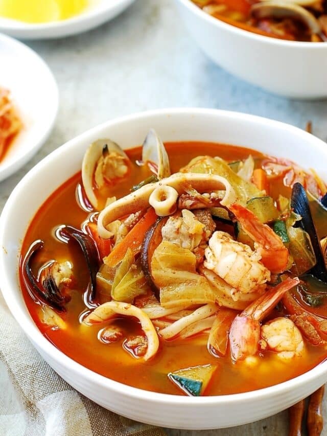 Korean Spicy Seafood Noodle Soup