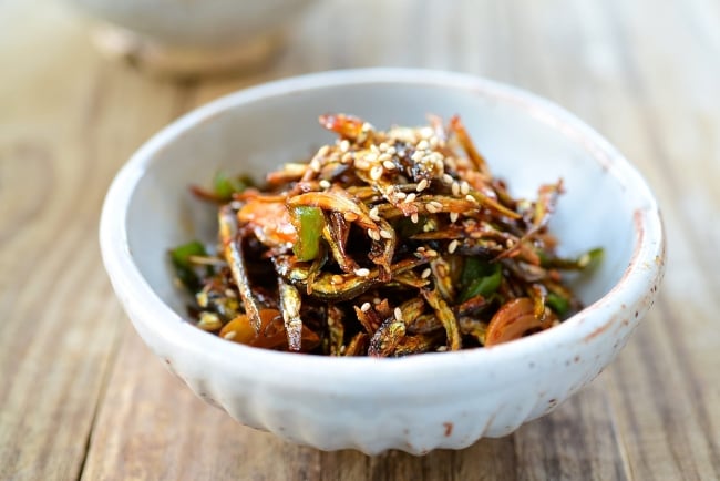 DSC 3493 e1553483536902 - Myeolchi Bokkeum (Stir-fried Anchovies)