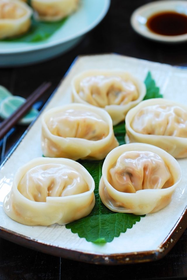 Kimchi Mandu (Kimchi Dumplings) Korean Bapsang