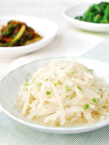 Mu namul (Korean radish side dish)