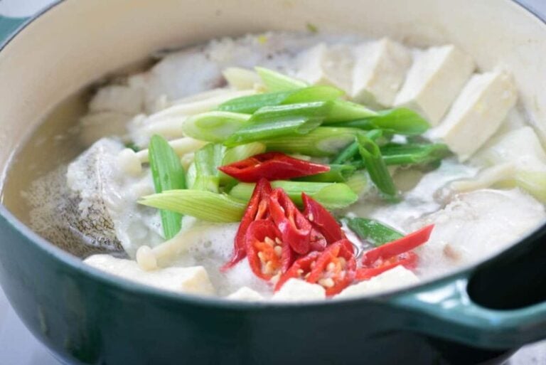 DSC6039 2 e1649481843421 768x513 - Daegu Tang (Mild Cod Fish Stew)