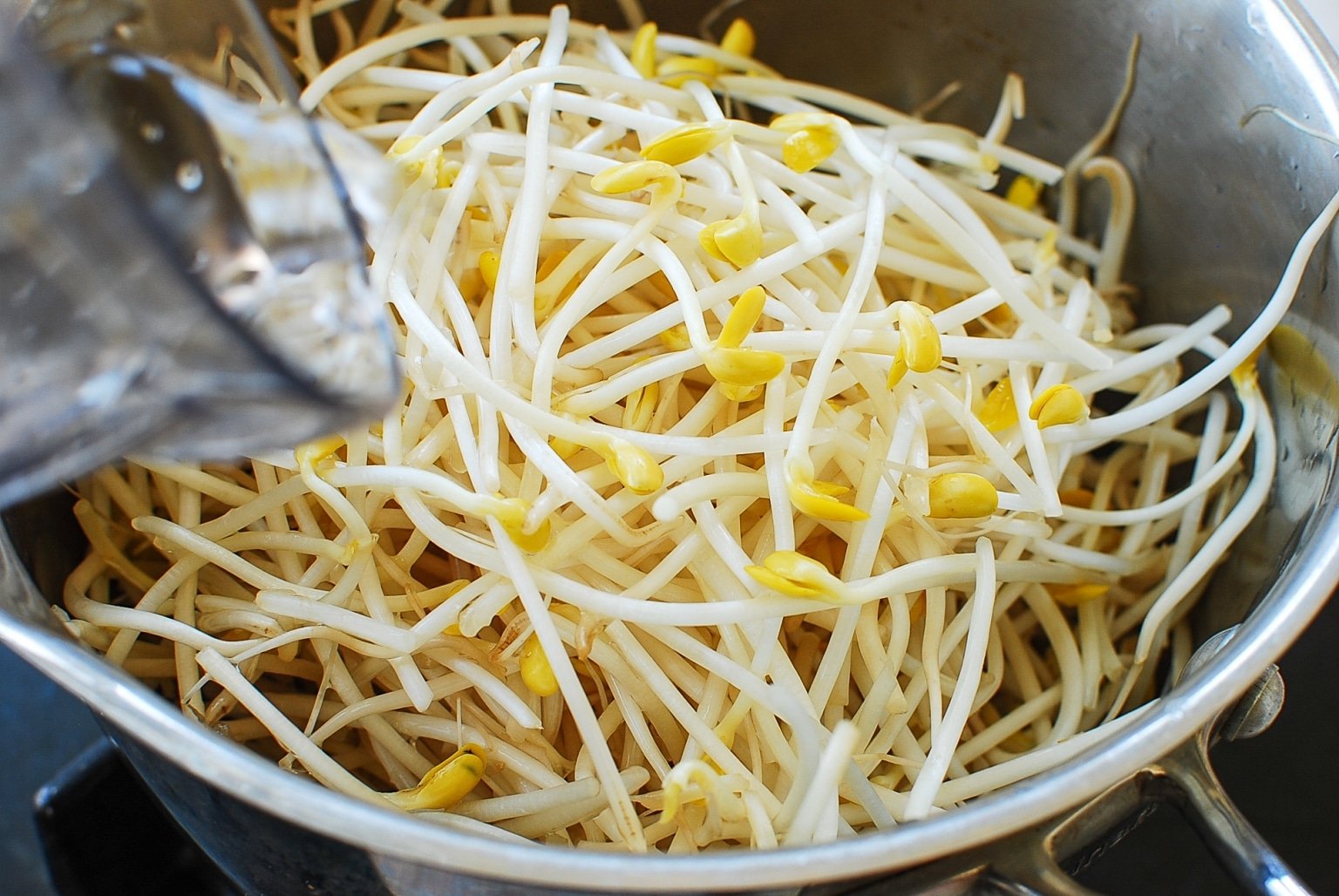Kongnamul Muchim (Soybean Sprout Side Dish) Korean Bapsang