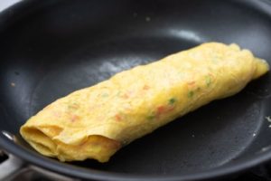 Korean rolled egg omelettes
