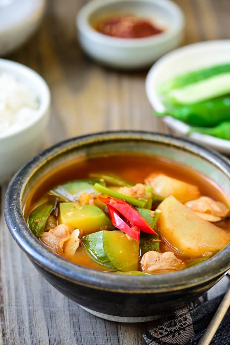 Gochujang Jjigae (Korean Stew with Zucchini) Korean Bapsang