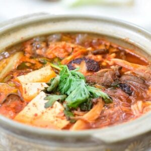 DSC7585 2 e1673293249539 300x300 - Sigeumchi Doenjang Guk (Spinach Doenjang Soup)