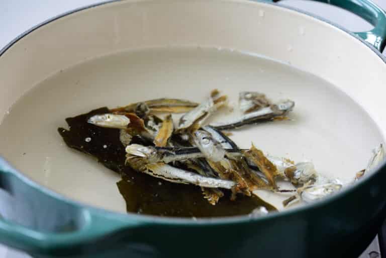 DSC7007 768x513 - Kimchi Kongnamul Guk (Soybean Sprout Soup)