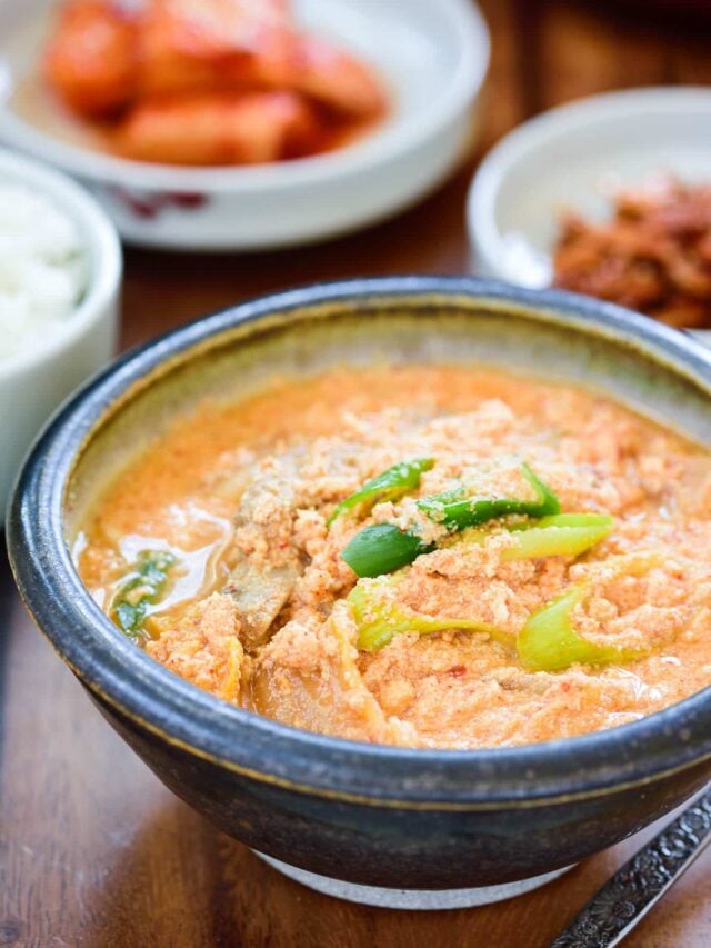 Kongbiji Jjigae (Ground Soybean Stew) Korean Bapsang
