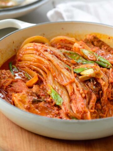 Braised kimchi with pork in a shallow pot