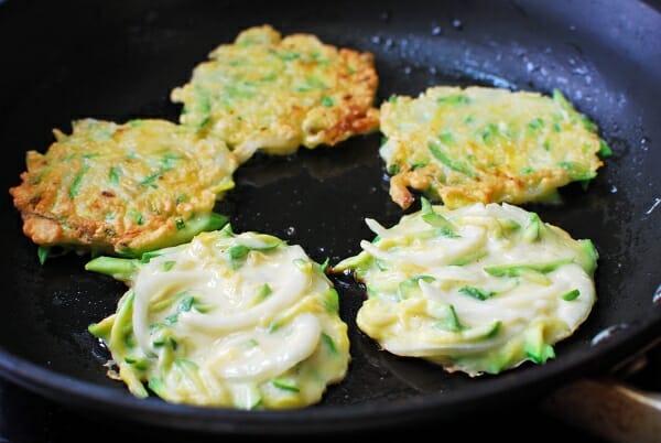 DSC 1523 600x402 - Hobak Buchim (Zucchini Pancakes)