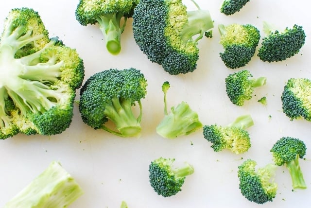 DSC 1251 640x428 - Sesame Broccoli