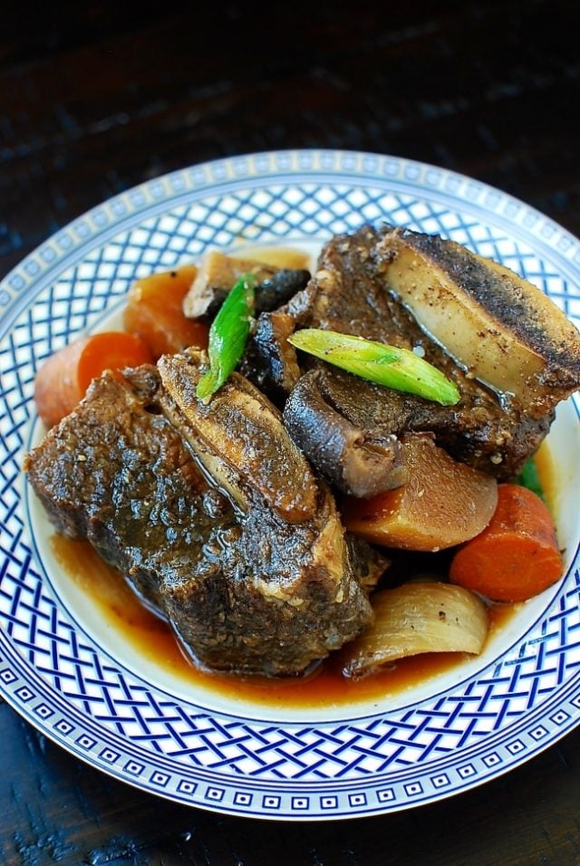 Slow Cooker Galbijjim (Korean Braised Short Ribs) Korean Bapsang