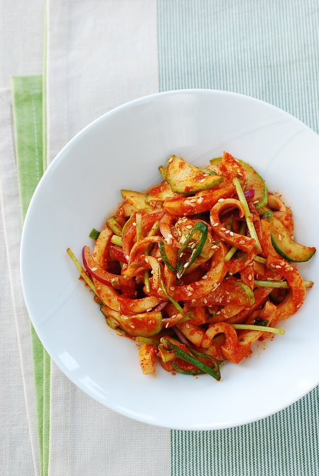 Ojingeo muchim 3 - Ojingeo Muchim (Spicy Squid Salad)