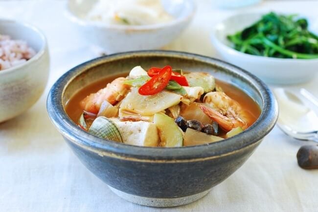 seafood doenjang jjigae