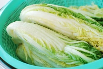 kimchi recipe step 4 e1431839739626 - Traditional Kimchi (Napa Cabbage Kimchi)