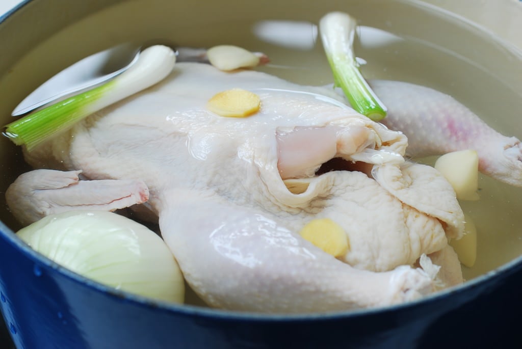 DSC 08671 1024x685 - Dak Kalguksu (Chicken Noodle Soup)