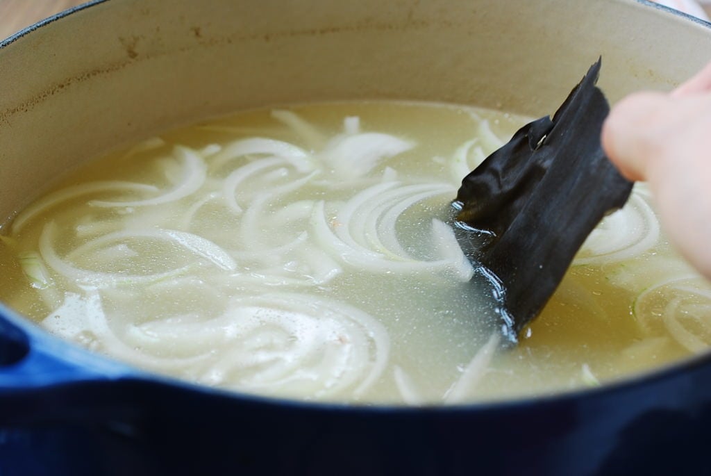 DSC 0961 1024x685 - Dak Kalguksu (Chicken Noodle Soup)