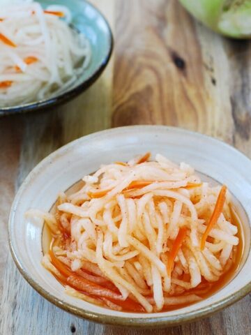 sweet and sour julienned radish salad