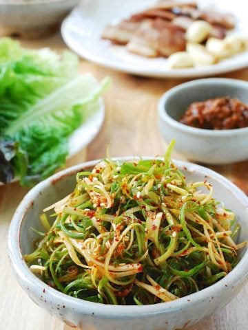 Pa muchim (scallion salad)