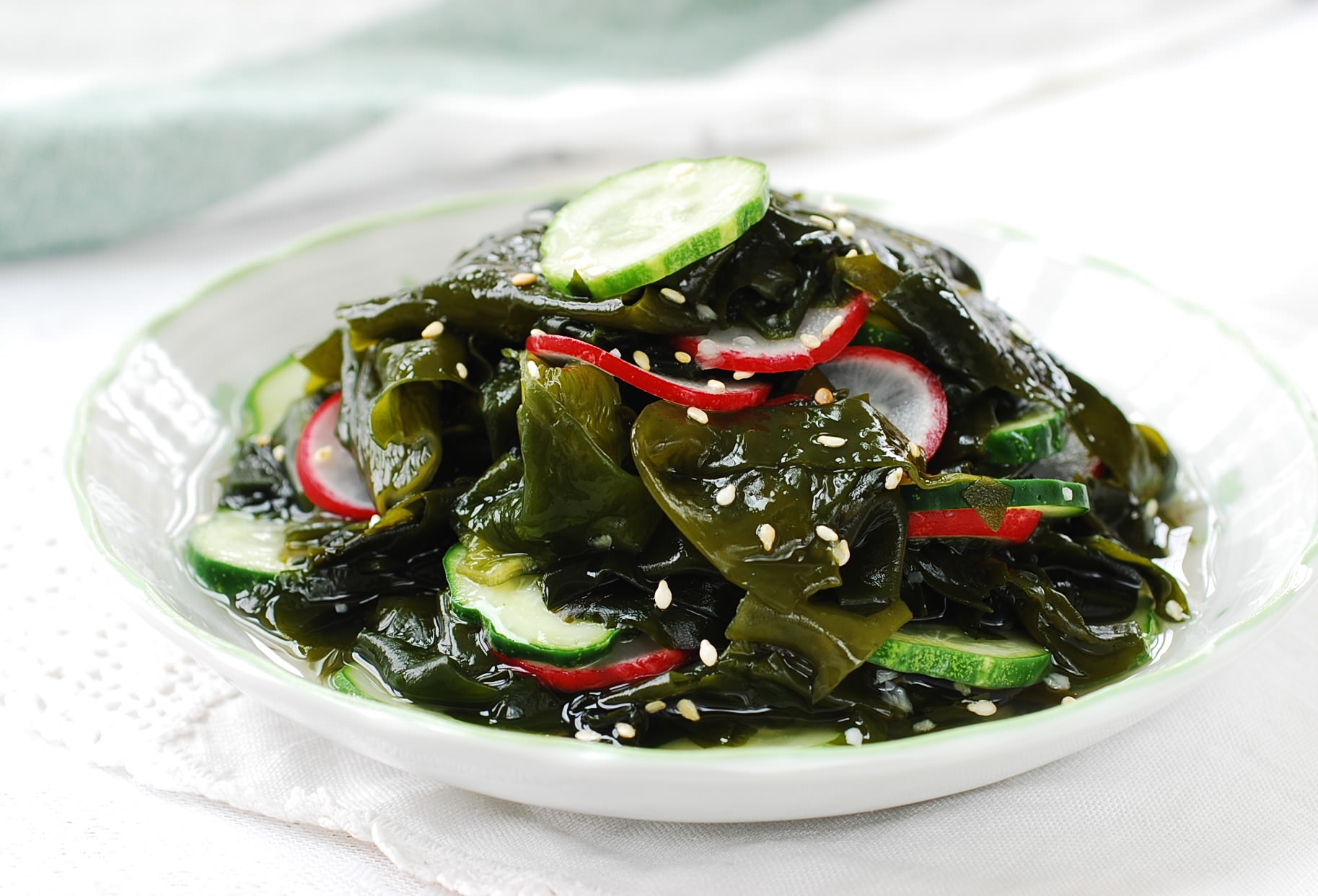 Miyeok Muchim (Seaweed Salad)