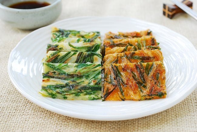 Buchujeon (Korean Pancakes Made with Garlic Chives)