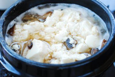 DSC 1825 e1479356045804 - Deulkkae Soondubu Jjigae (Soft Tofu Stew with Perilla Seeds)