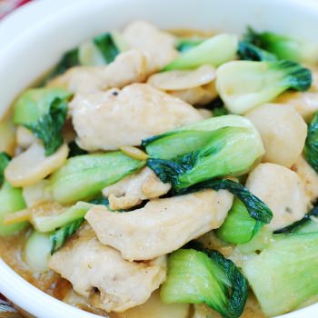 Stir-fried chicken and bok choy
