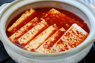 Spicy braised tofu (Dubu jorim)