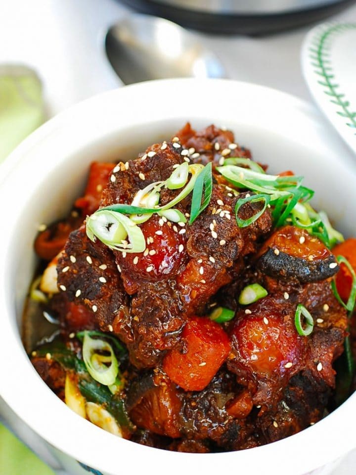 Instant Pot Oxtail featured 720x960 - A Korean Mom's Cooking