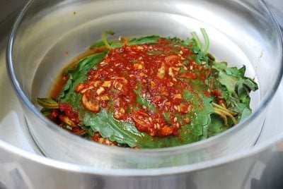 Kkaennip Jjim (Steamed Perilla Leaves)