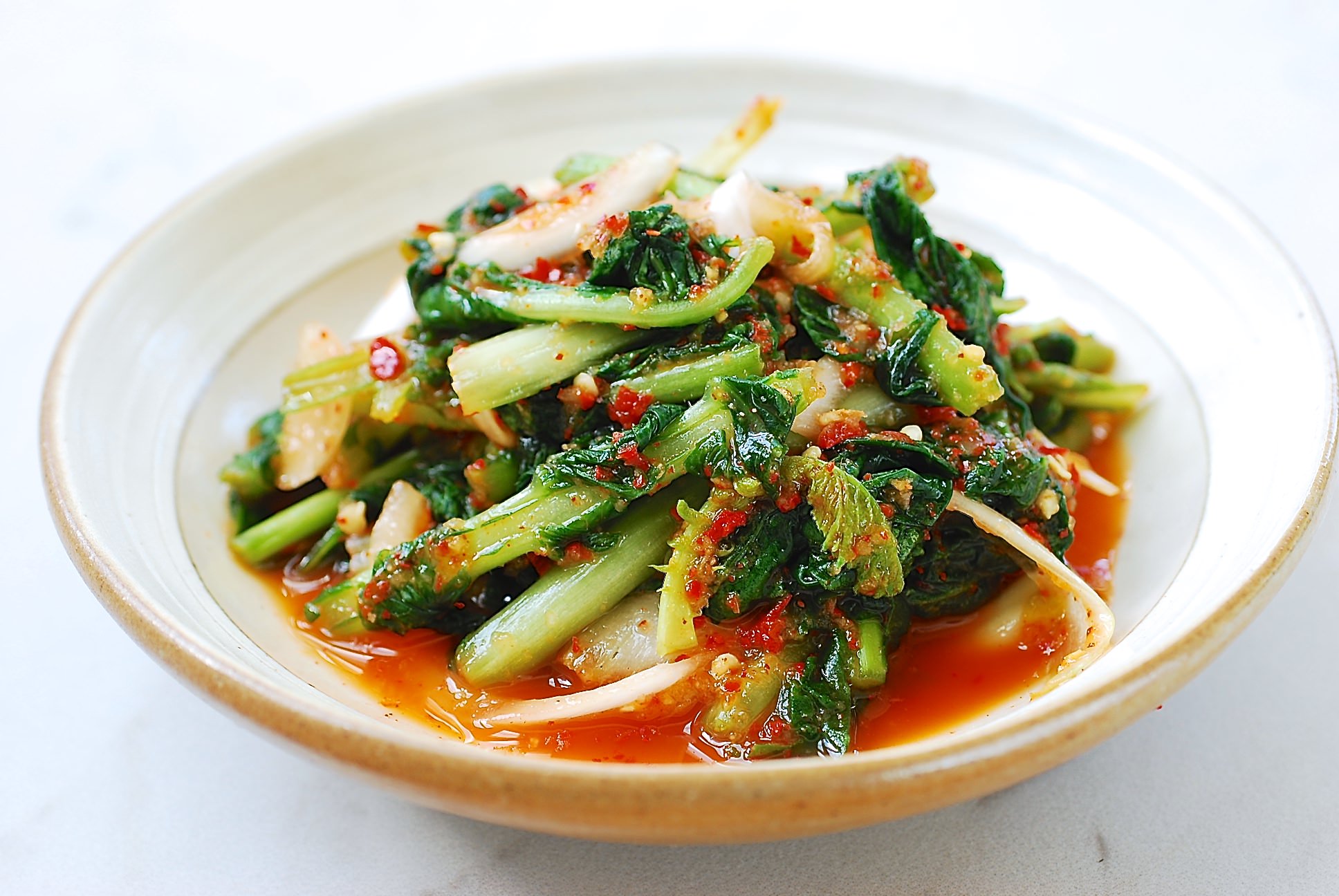 Yeolmu Kimchi (Young Summer Radish Kimchi)