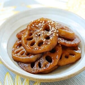 DSC 1890 300x300 - Yeongeun jorim (Sweet Soy Braised Lotus Roots)