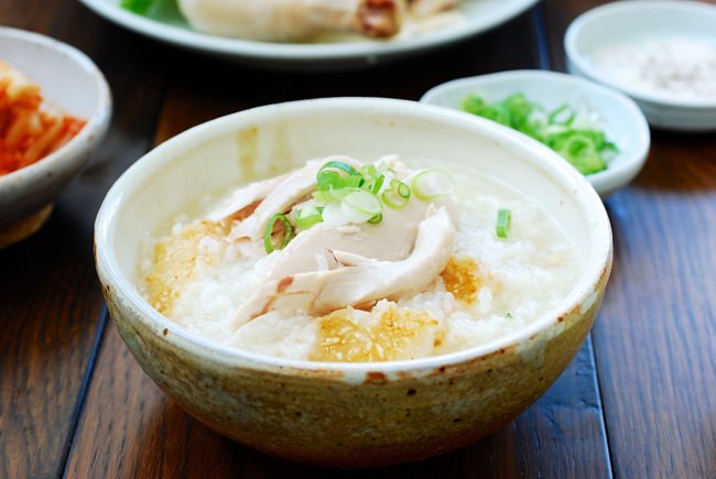 DSC 1955 e1505100373949 - Nurungji Baeksuk (Boiled Chicken with Rice)