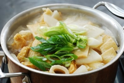 Eomuk guk (fish cake soup)