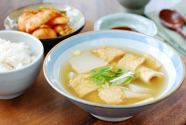 DSC 2743 e1517199141964-Eomuk Guk (Sopa de pastel de pescado)