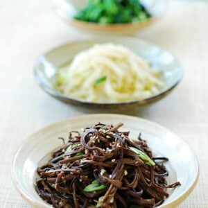 DSC 2678 e1518585135735 300x300 - Buchujeon (Garlic Chive Pancakes)