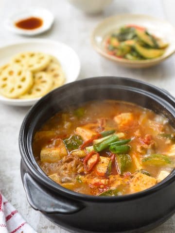 Doenjang jjigae (Korean soybean paste stew)