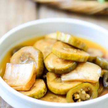 Cucumber pickles