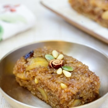 Square shaped brown sweet rice dessert