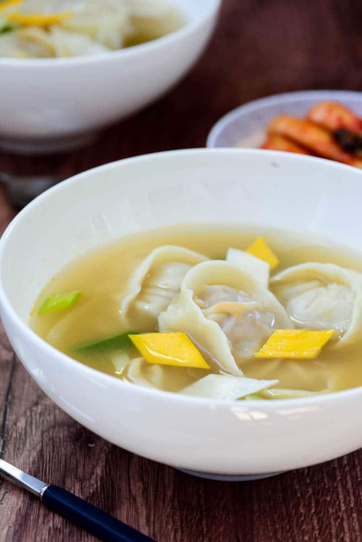 Easy Korean Dumpling Soup Recipe 2023 - AtOnce